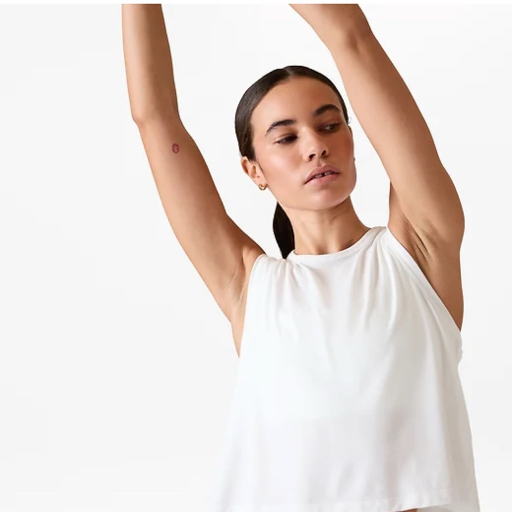 Athleta with Ease Muscle Tank